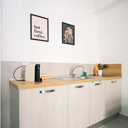 Dal Monaco - Casa * Кастеллана-Гротте